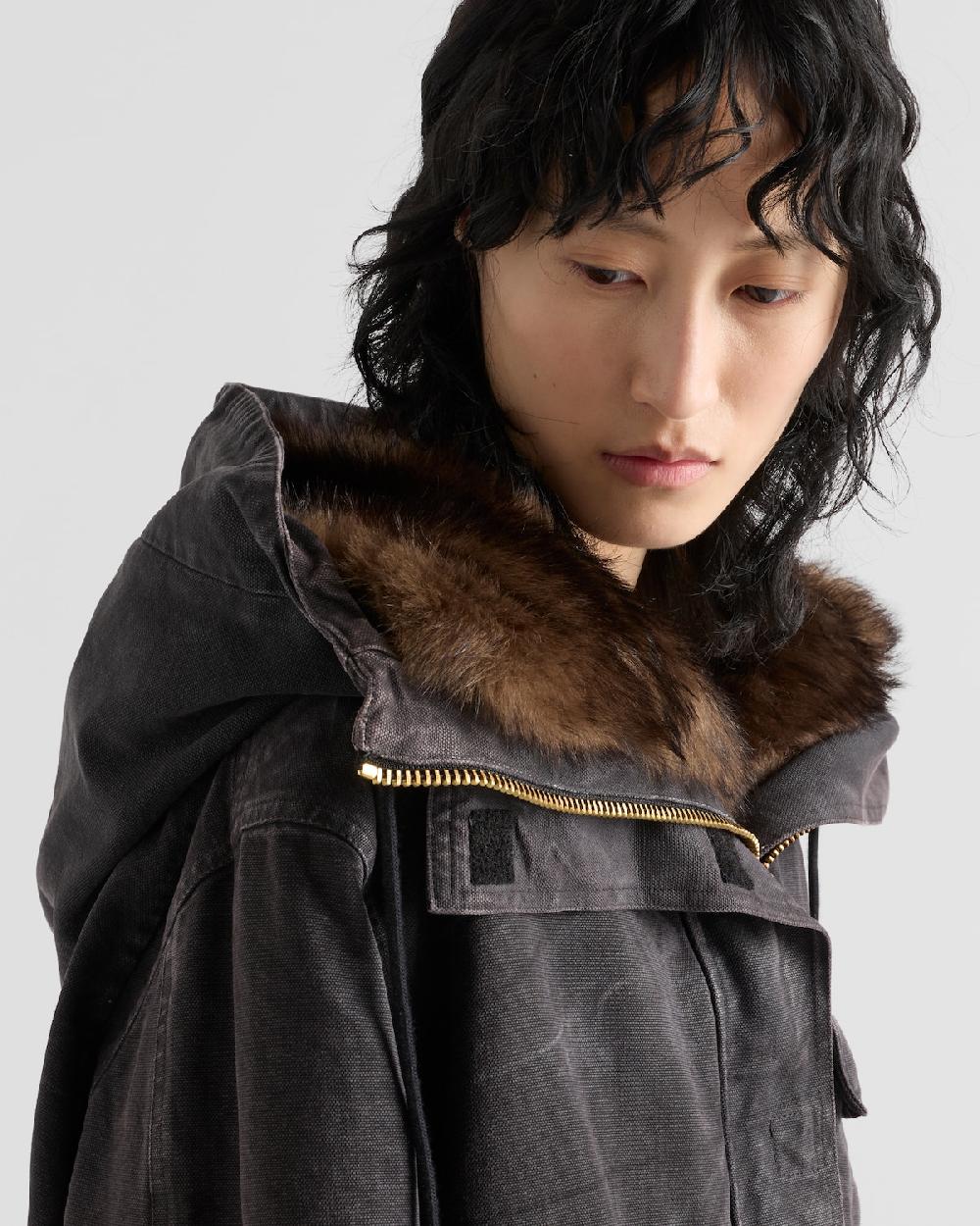 Prada Abrigo De Lona