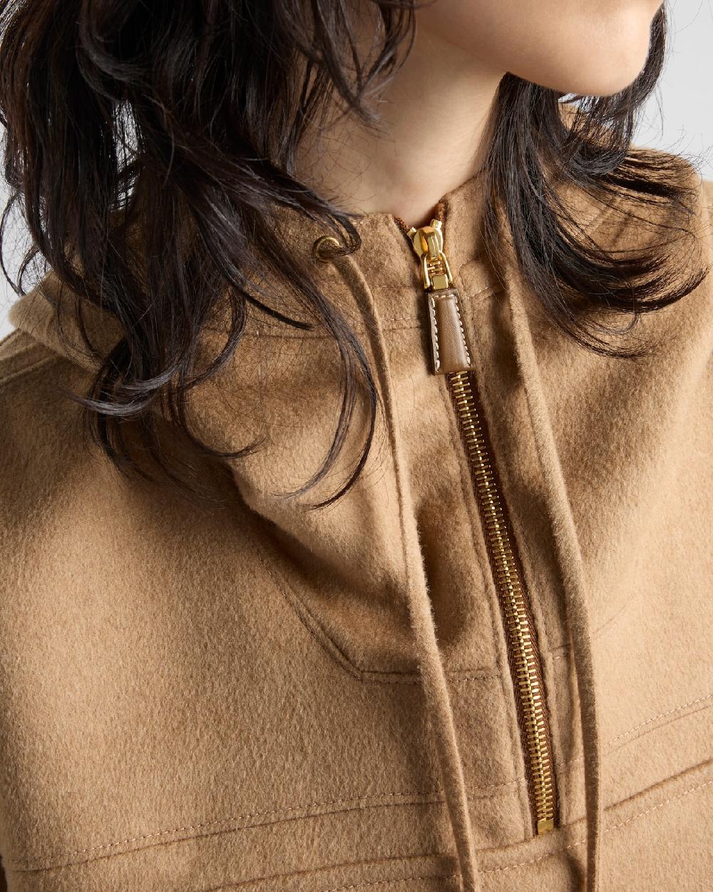 Prada Anorak De Pelo De Camello