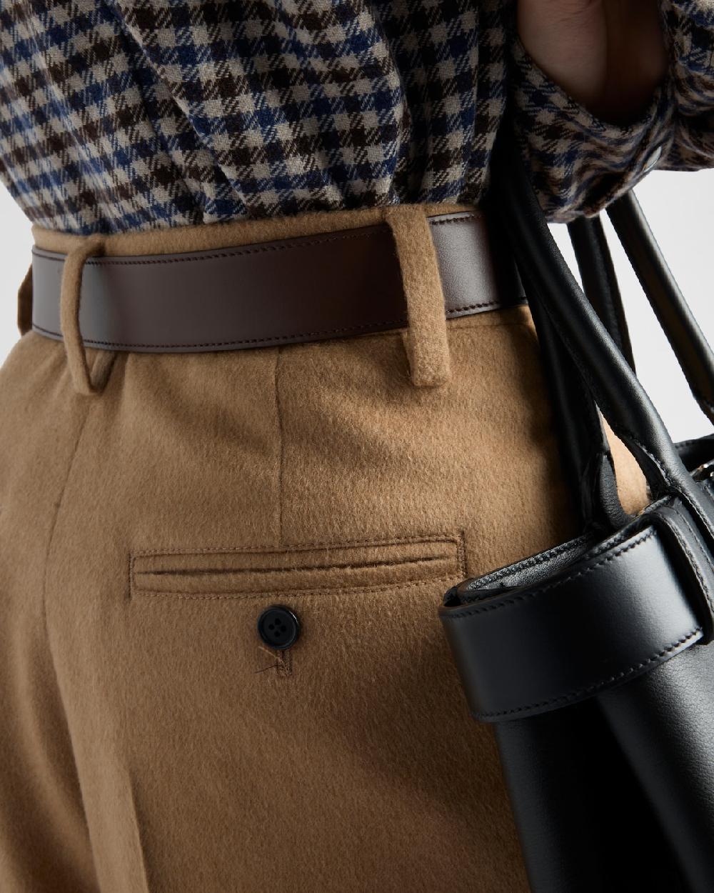 Prada Bermudas De Pelo De Camello