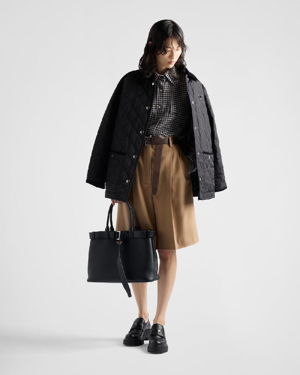 Prada Bermudas de pelo de camello