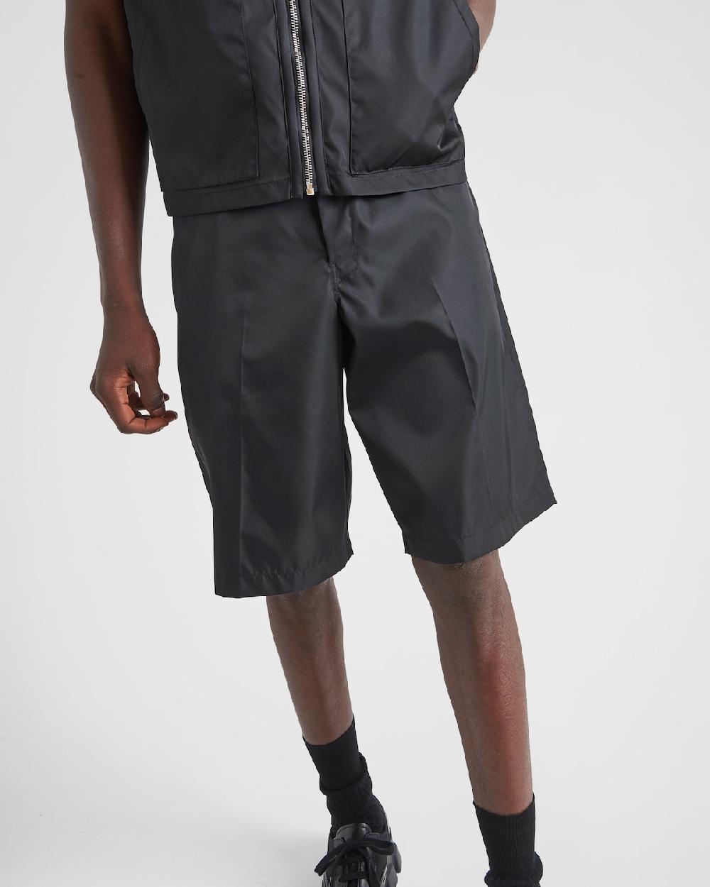 Prada Bermudas De Re-Nylon