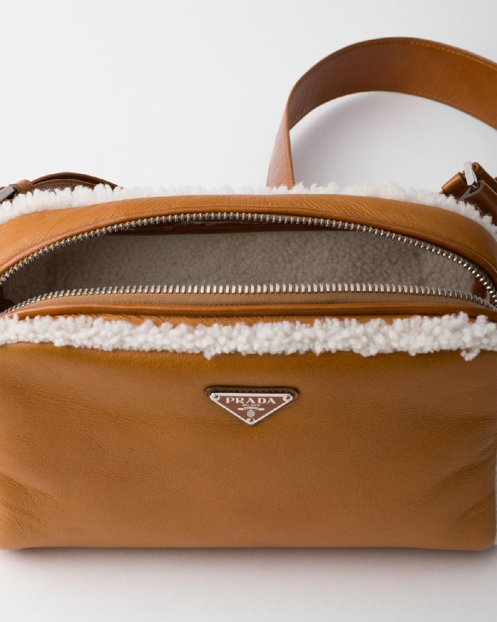 Prada Bolso Bandolera Con Borreguillo