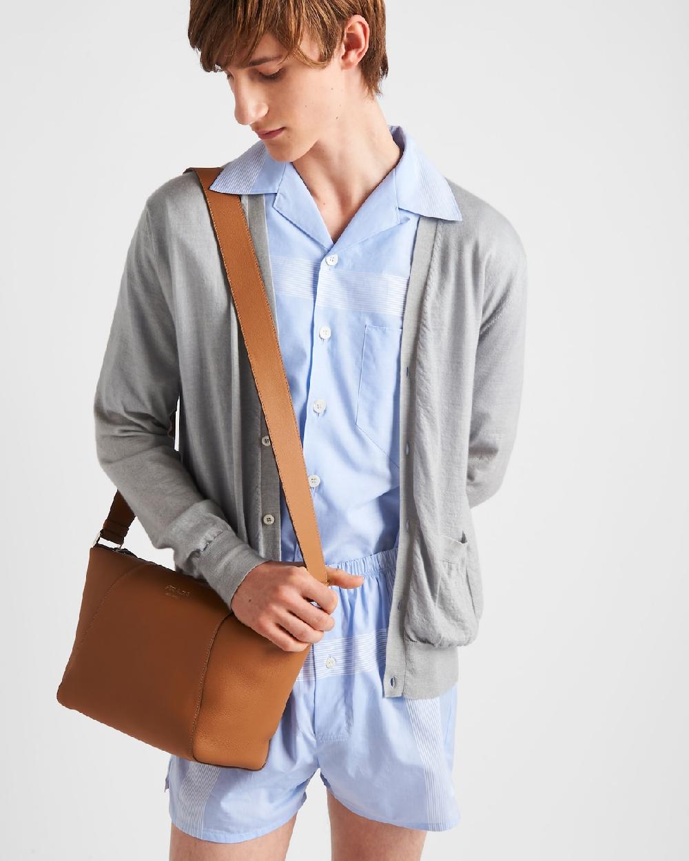 Prada Bolso bandolera de piel