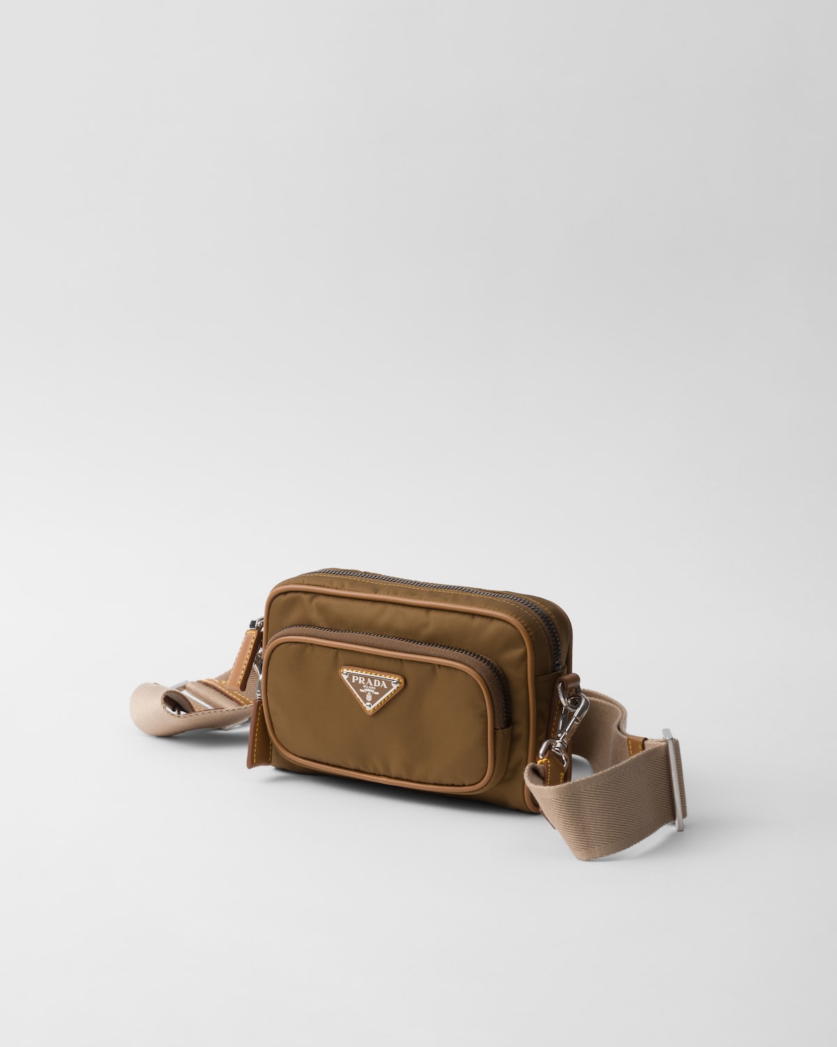 Prada Bolso bandolera de Re-Nylon y piel