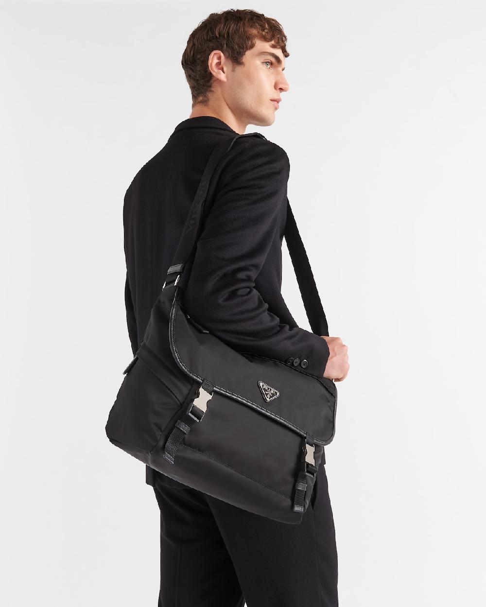 Prada Bolso bandolera de Re-Nylon y piel Saffiano