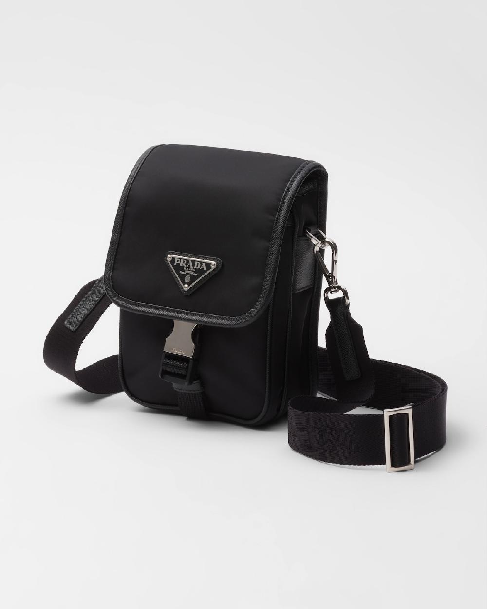 Prada Bolso bandolera de Re-Nylon y piel Saffiano