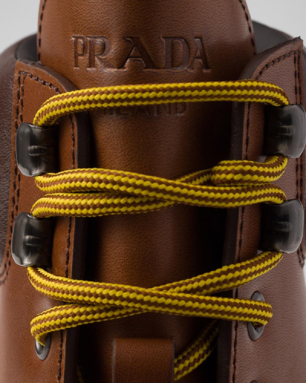 Prada Botas De Piel