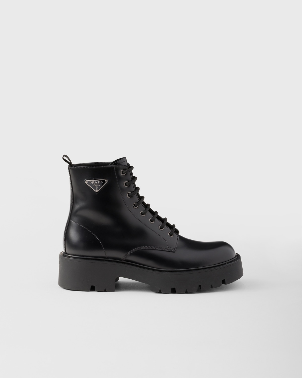 Prada Botas militares de piel cepillada