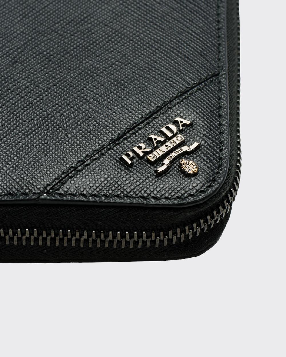 Prada Cartera de piel Saffiano
