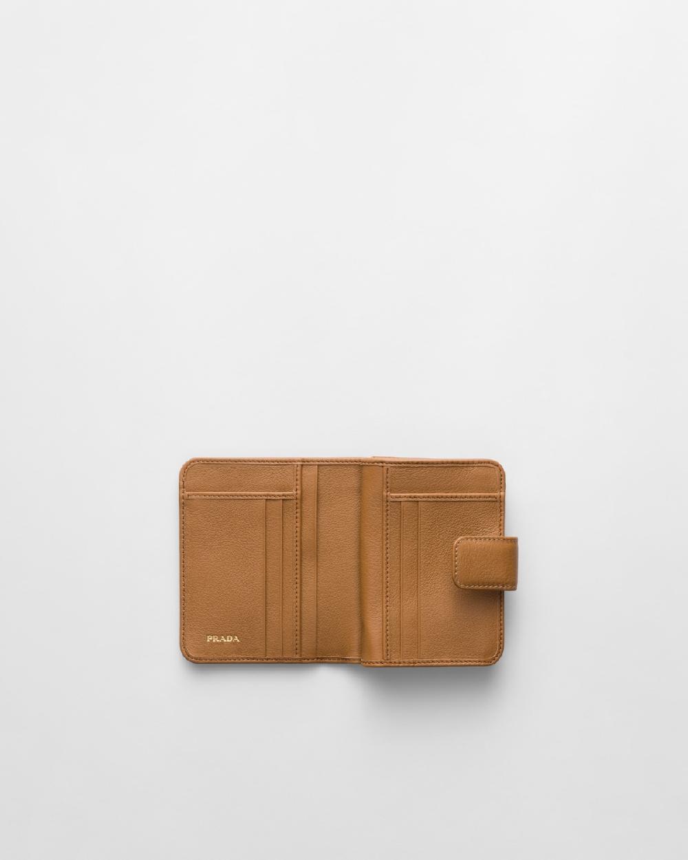 Prada Cartera pequeña de piel