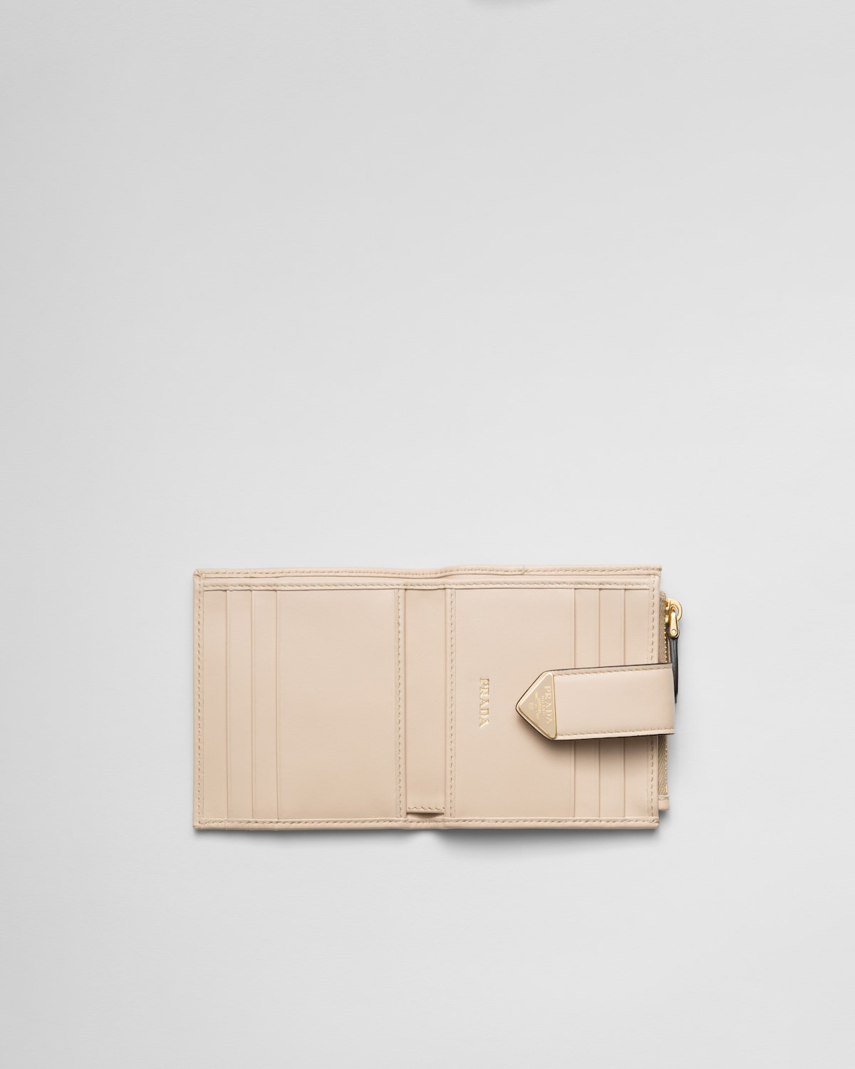 Prada Cartera pequeña de piel