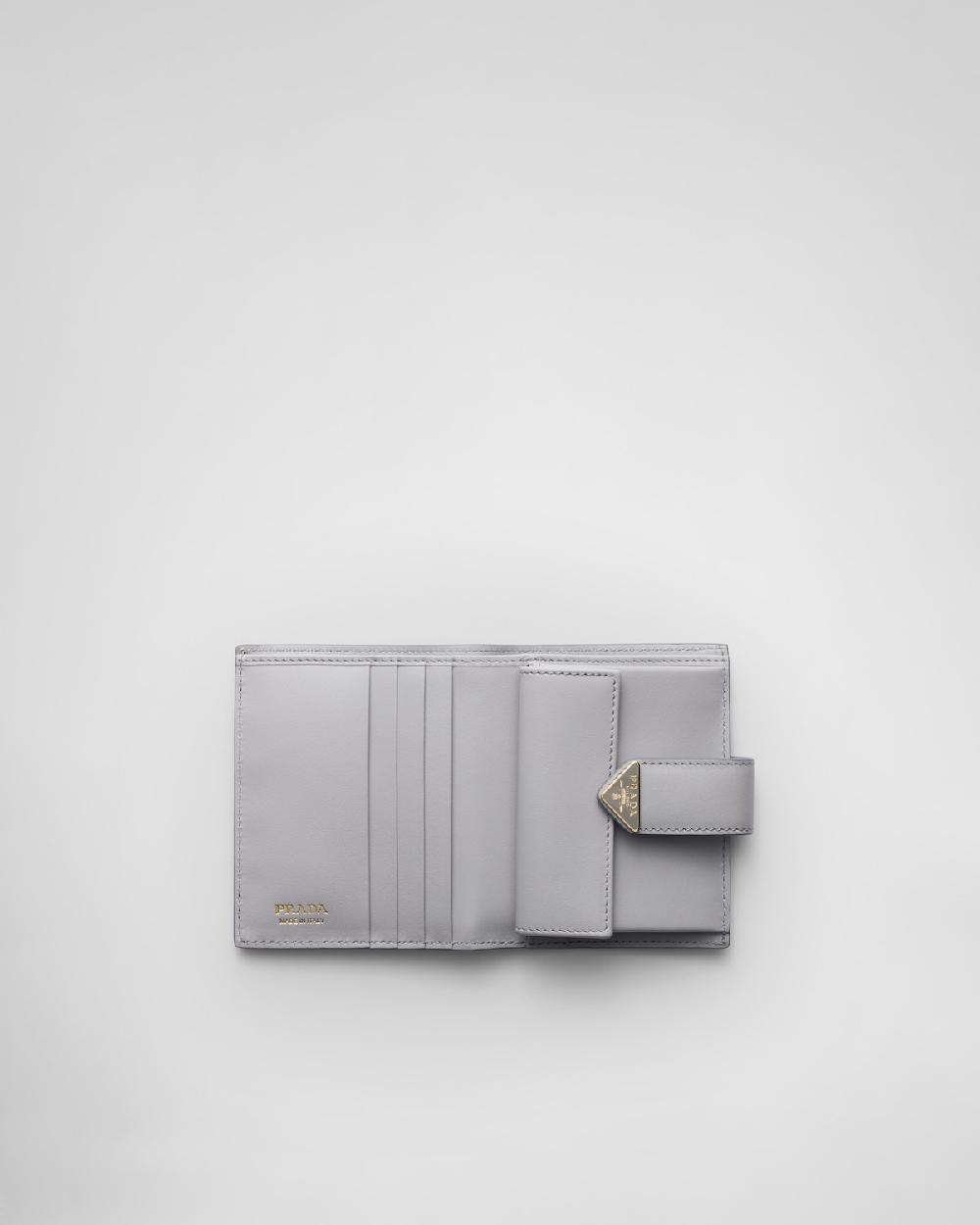 Prada Cartera pequeña de piel