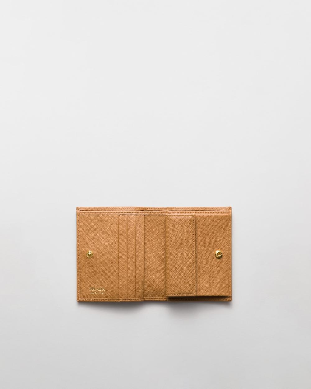 Prada Cartera pequeña de piel Saffiano