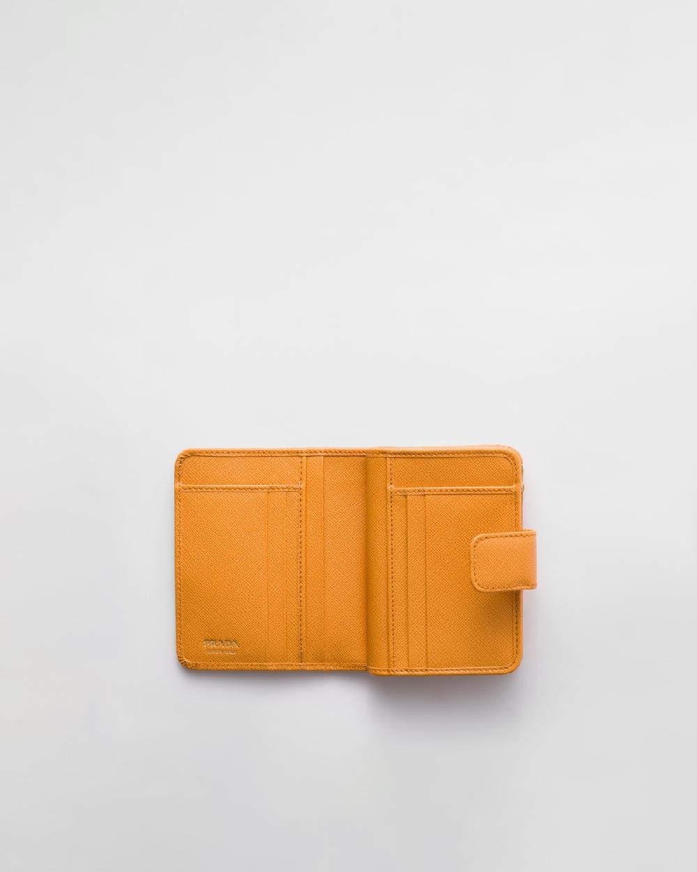 Prada Cartera pequeña de piel Saffiano