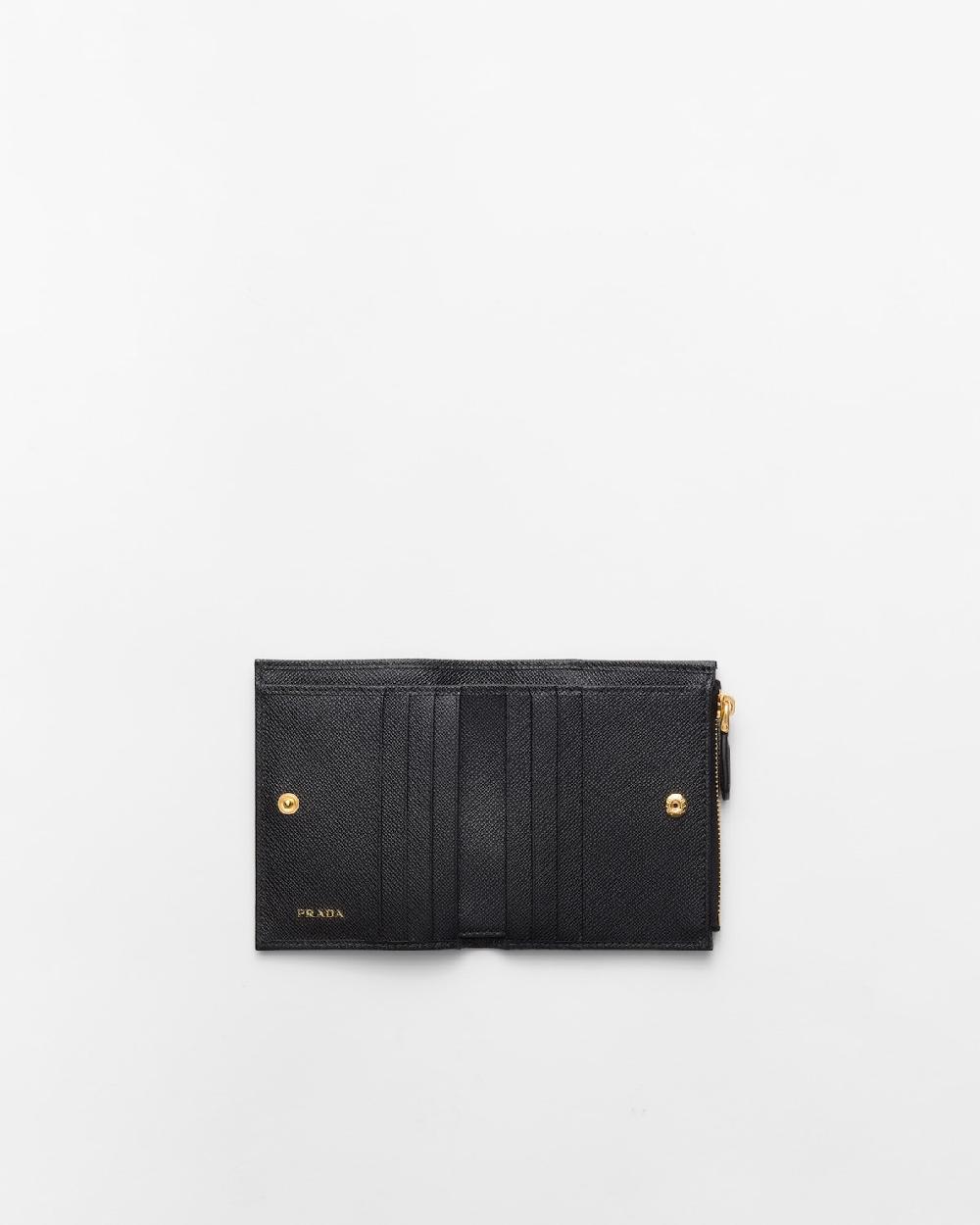 Prada Cartera pequeña de piel Saffiano