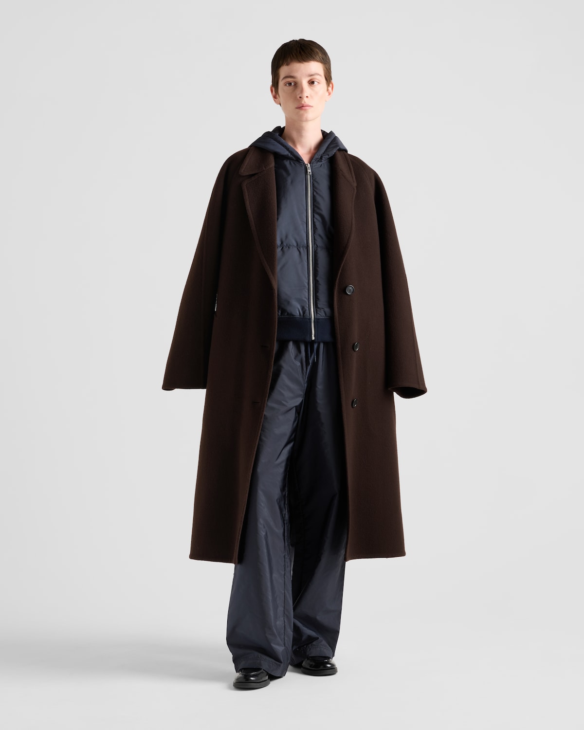 Prada Cazadora de Re-Nylon ligero con capucha