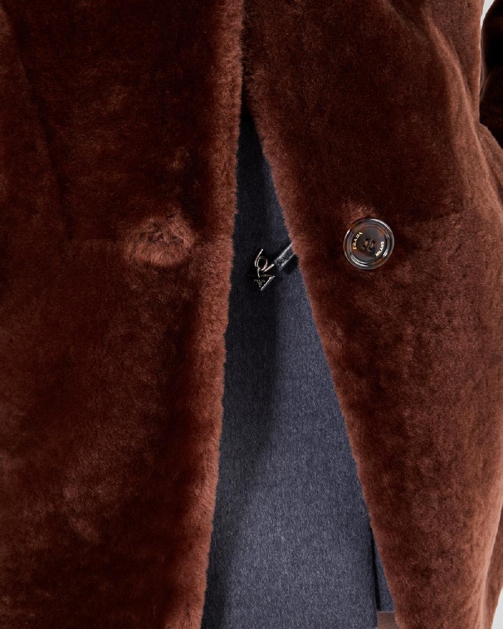 Prada Chaqueta Caban De Borreguillo