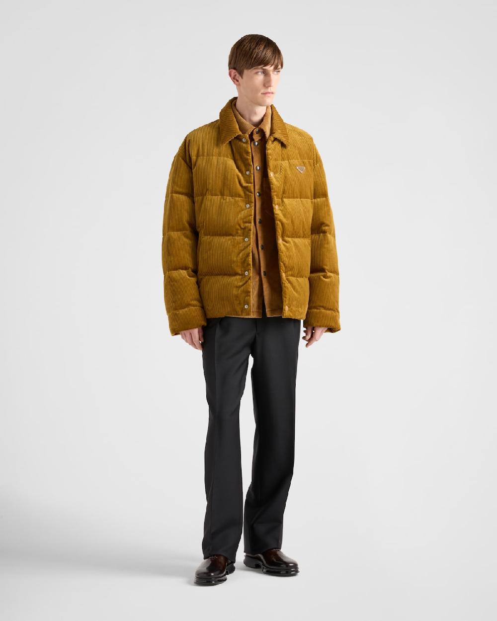 Prada Chaqueta de plumón corta de pana