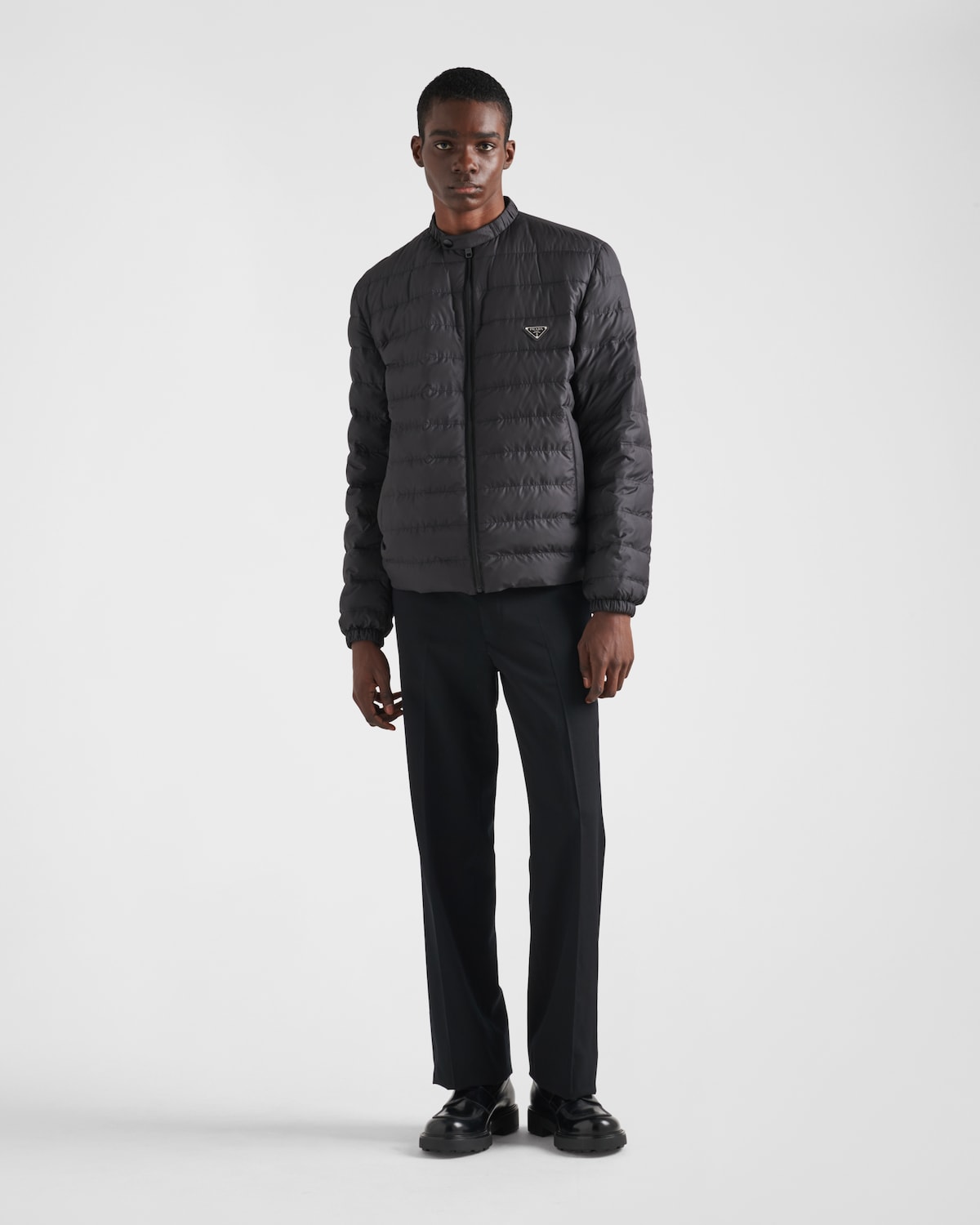 Prada Chaqueta de plumón corta de poliéster