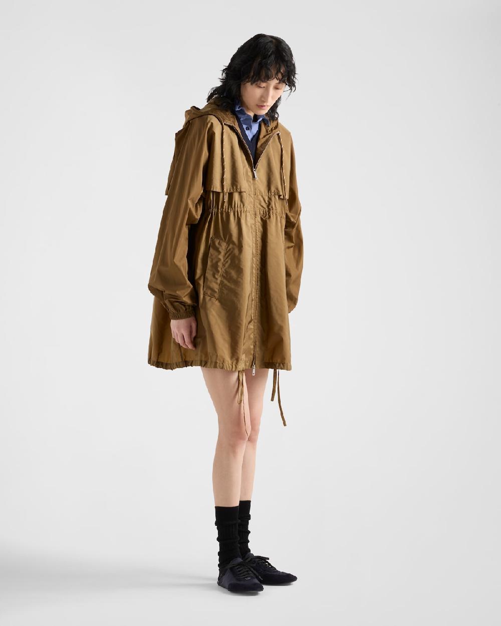 Prada Chubasquero de Re-Nylon ligero