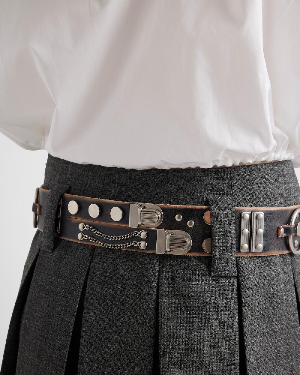 Prada Falda Con Cinturón Y Pespuntes