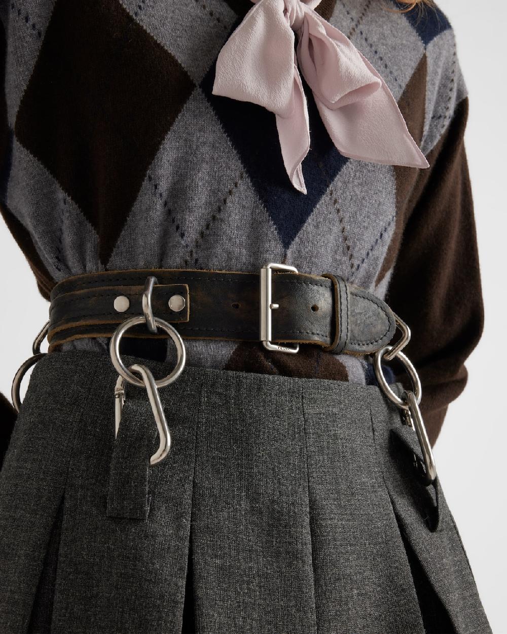 Prada Falda Plisada Con Cinturón Y Pespuntes