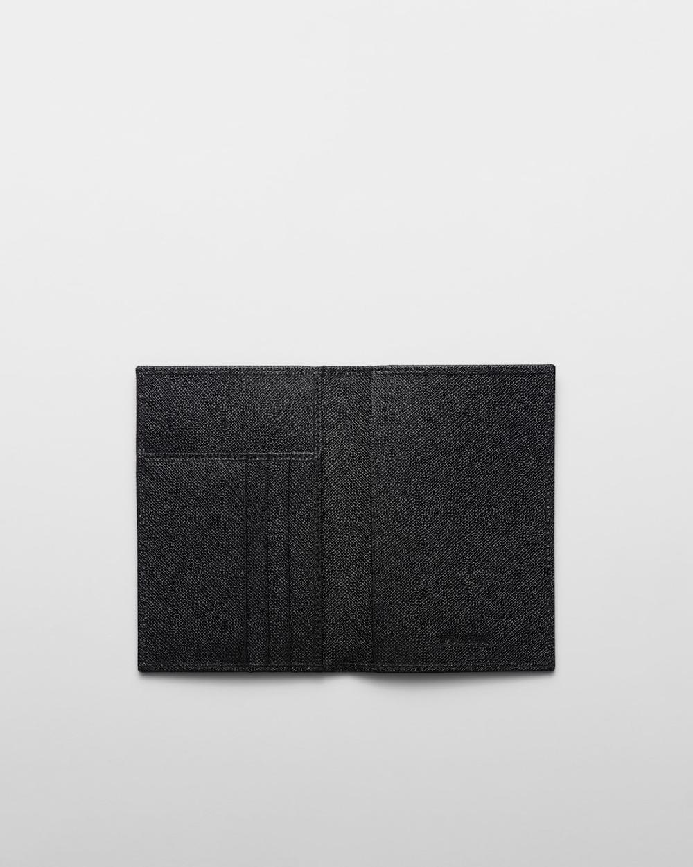 Prada Funda para pasaporte de Re-Nylon