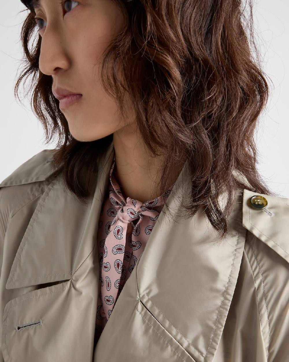 Prada Gabardina De Tejido Técnico Ligero