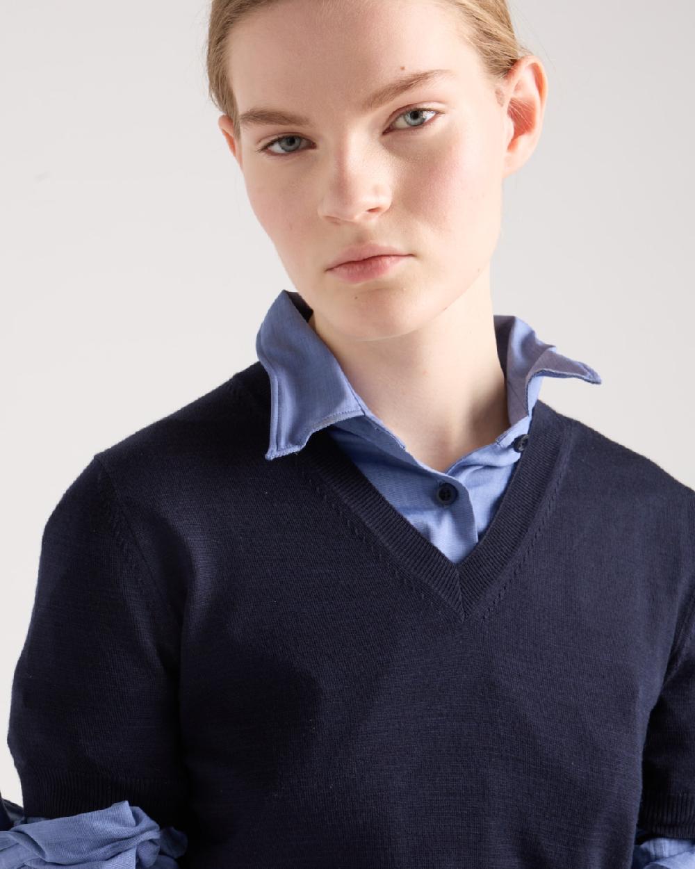 Prada Jersey De Lana Con Escote En V