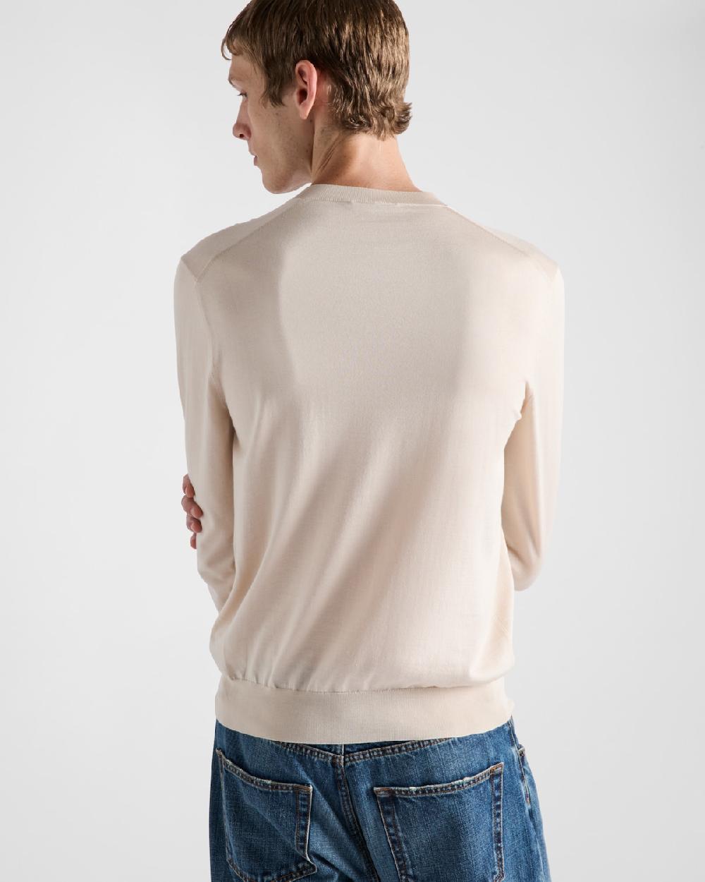 Prada Jersey De Seda Con Escote En V