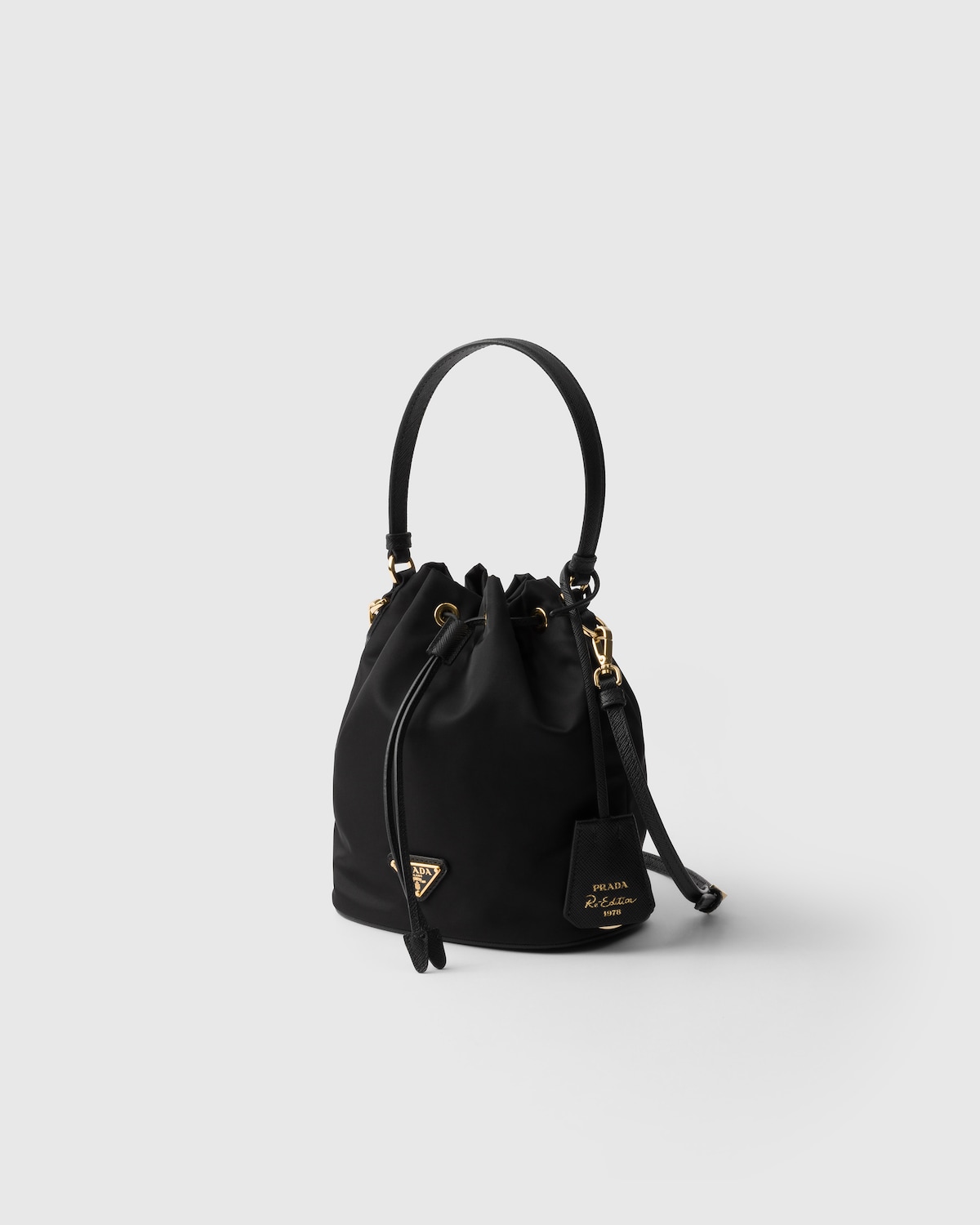 Prada Minibolso Prada Re-Edition 1978 de Re-Nylon