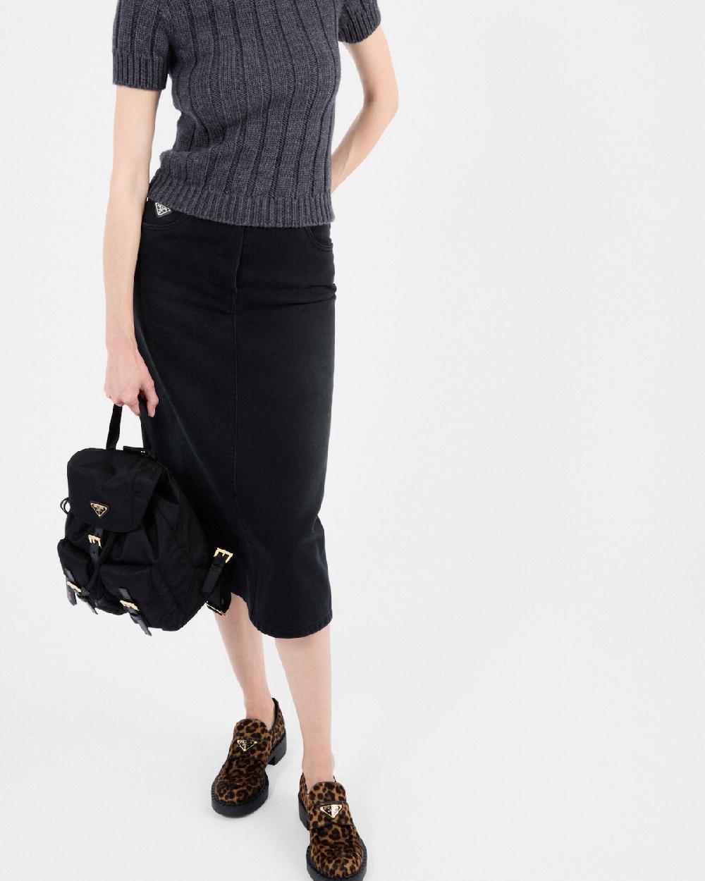 Prada Mocasines Chocolate De Piel Estampada