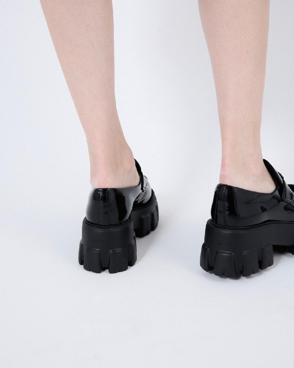 Prada Mocasines De Charol Monolith