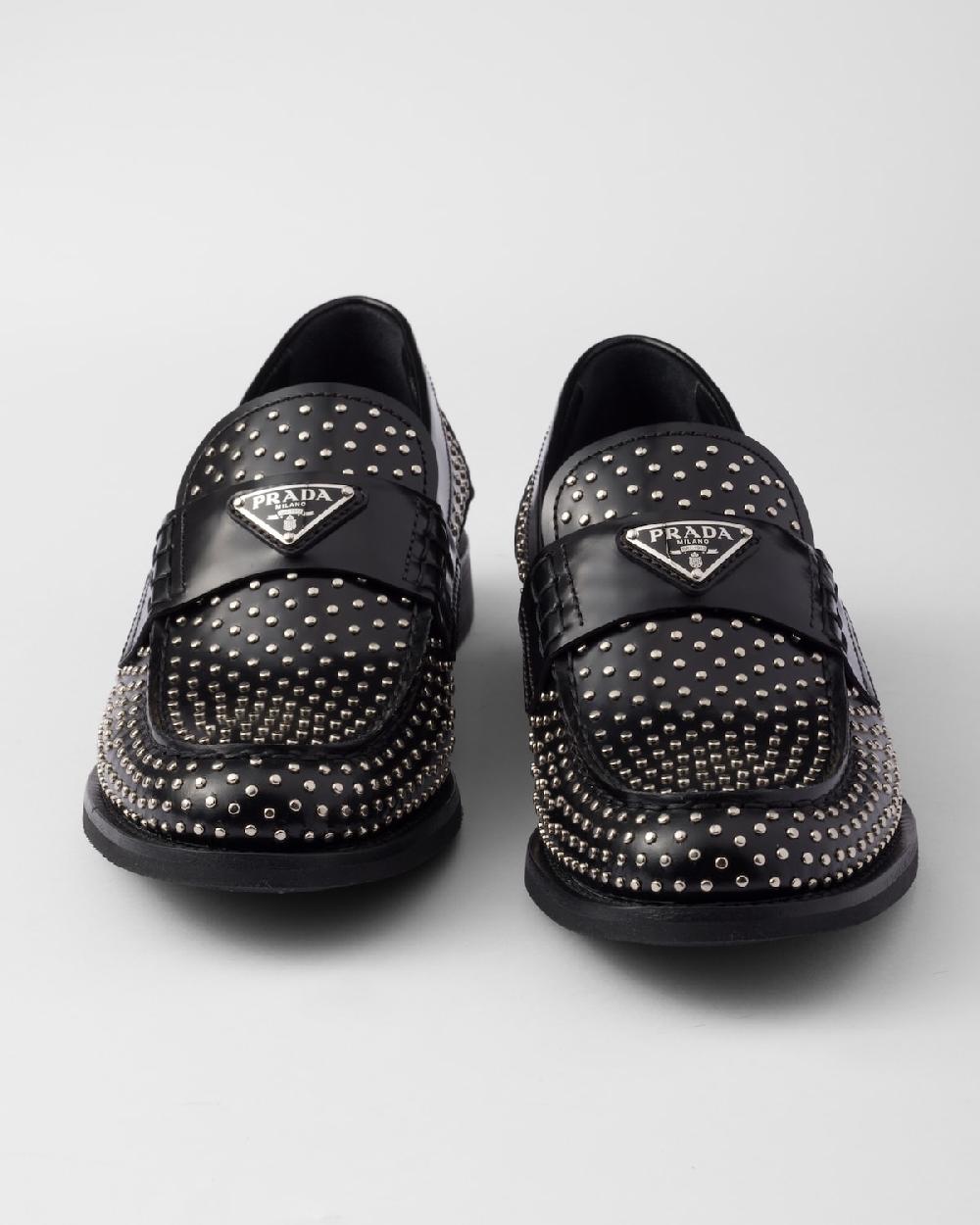 Prada Mocasines De Piel Cepillada Con Tachuelas