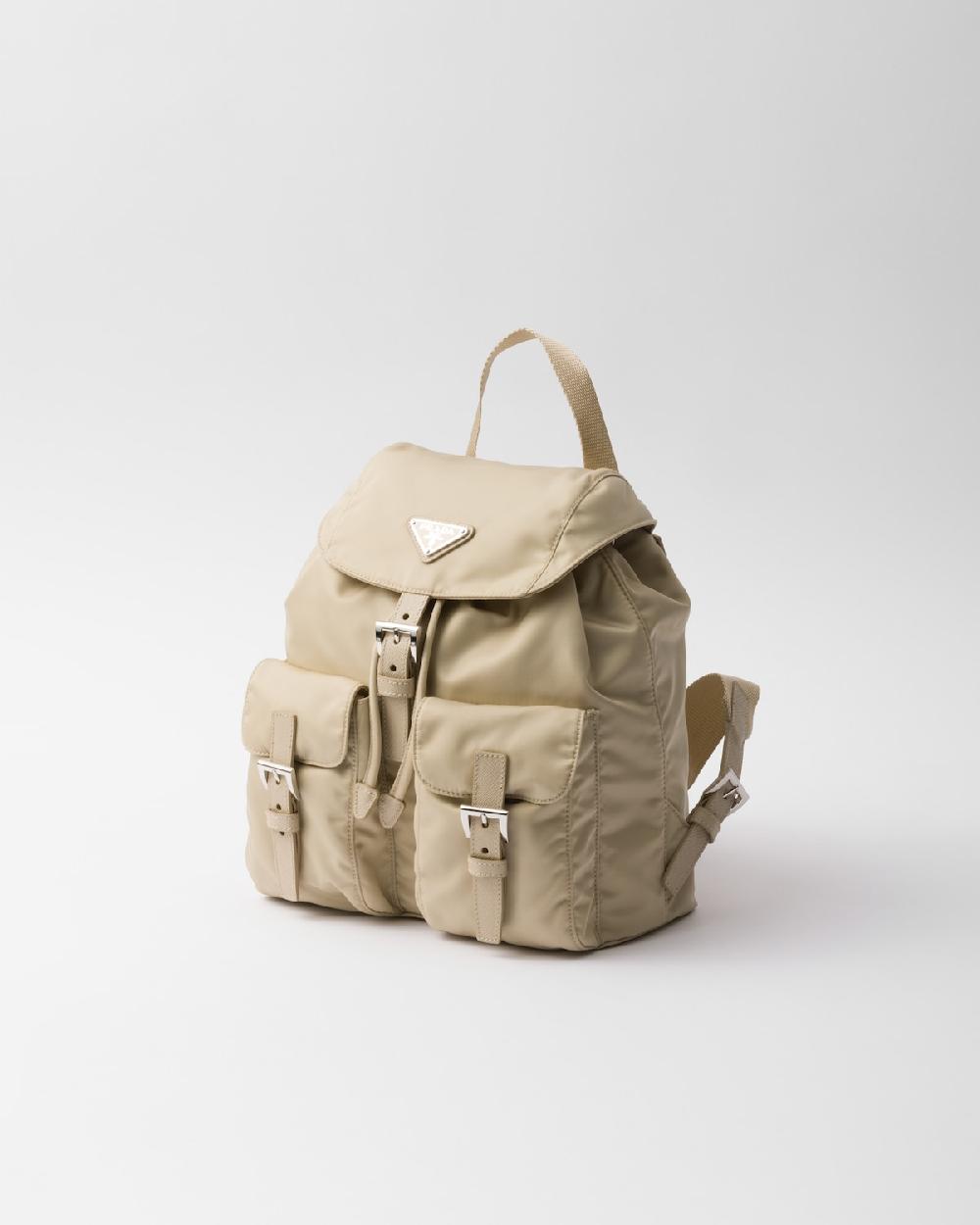 Prada Mochila pequeña de Re-Nylon