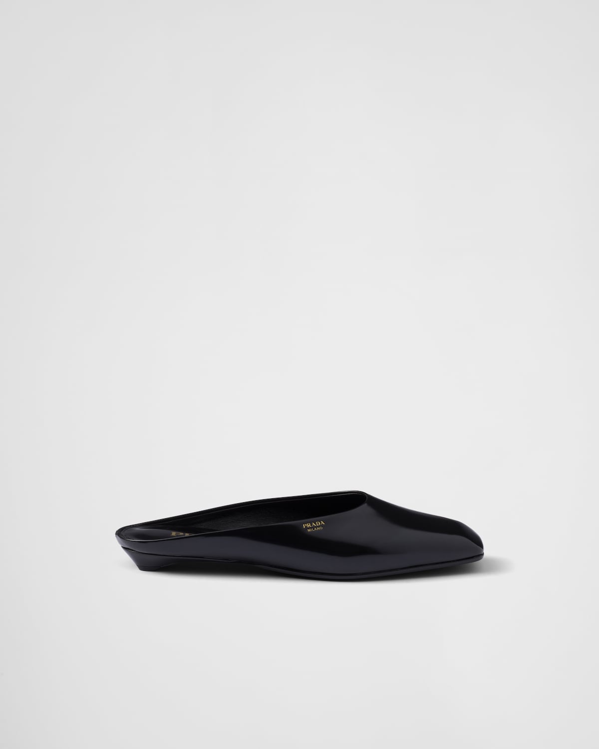 Prada Mules de piel cepillada