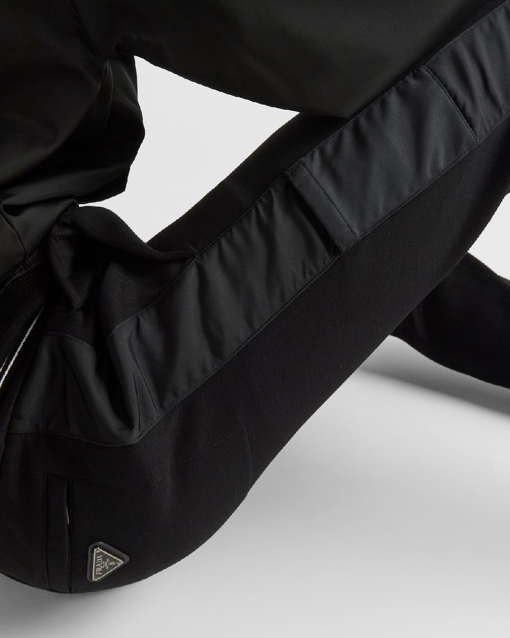 Prada Pantalones De Deporte Detalles De Re-Nylon