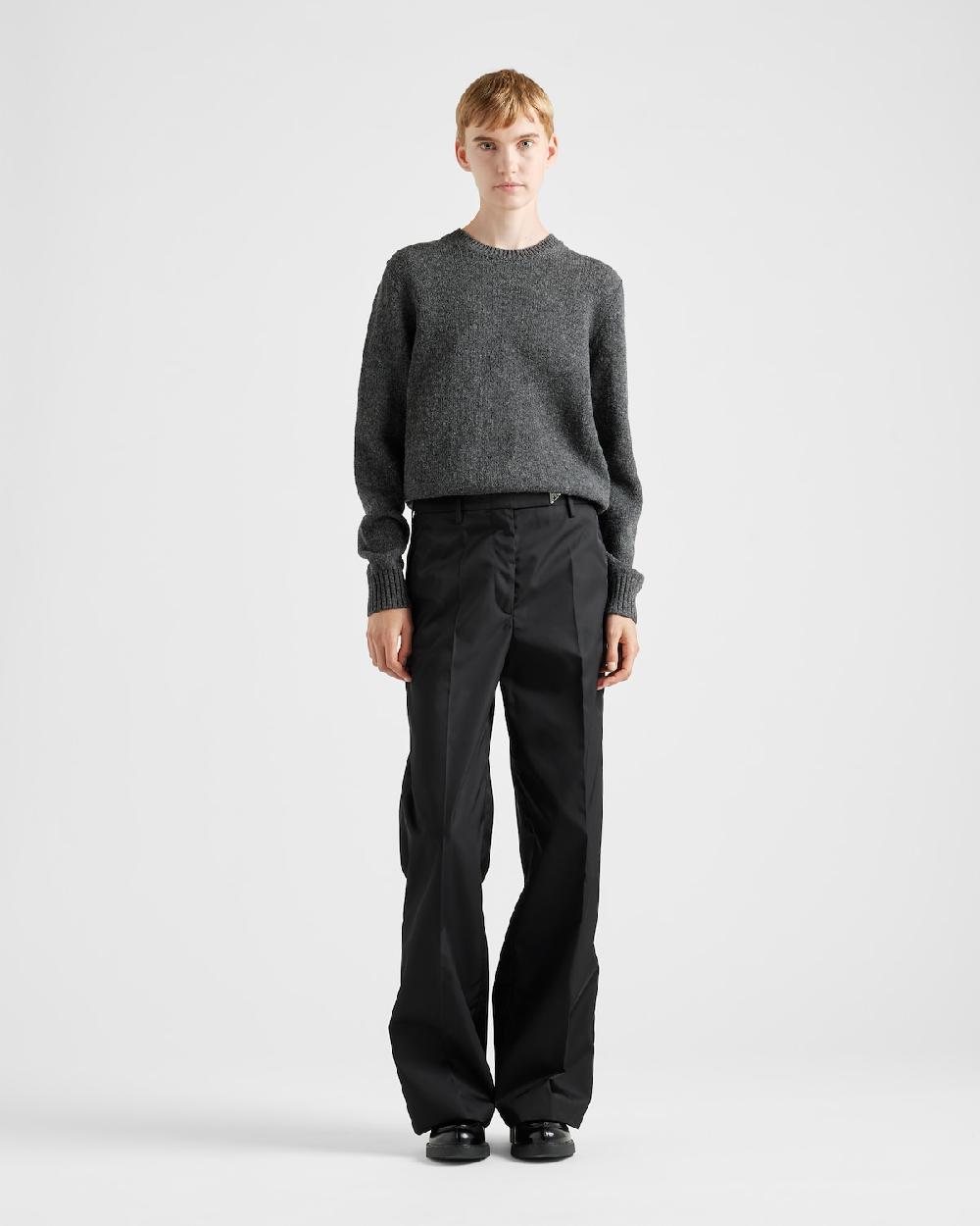 Prada Pantalones de Re-Nylon