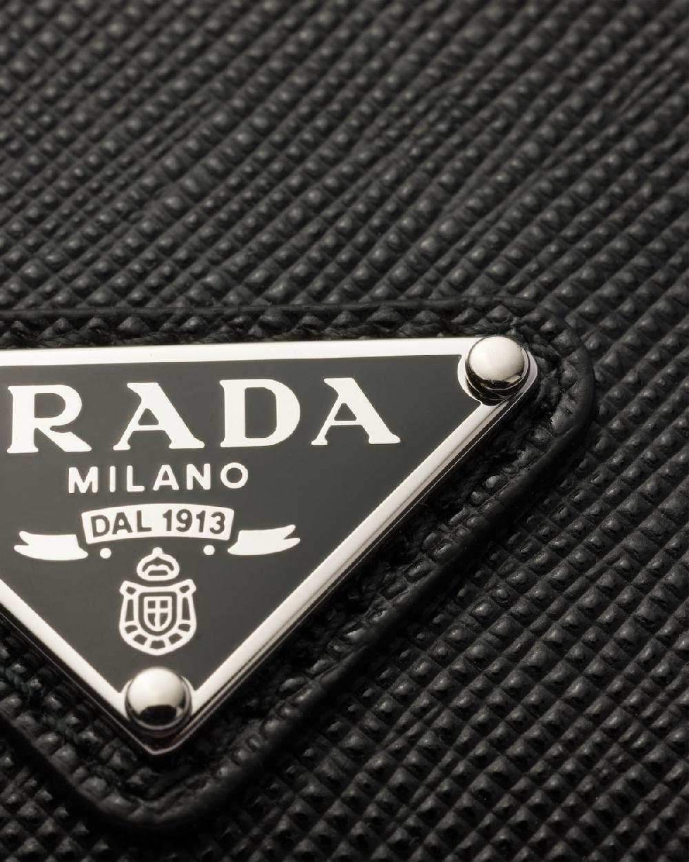 Prada Porta credencial de piel Saffiano