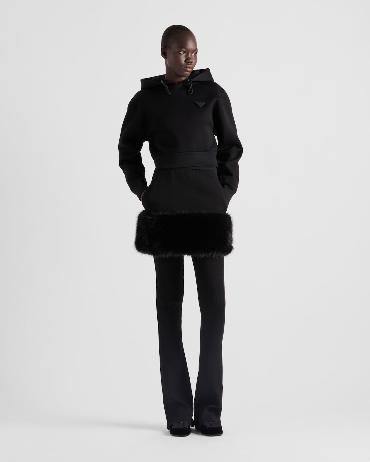 Prada Sudadera corta con capucha