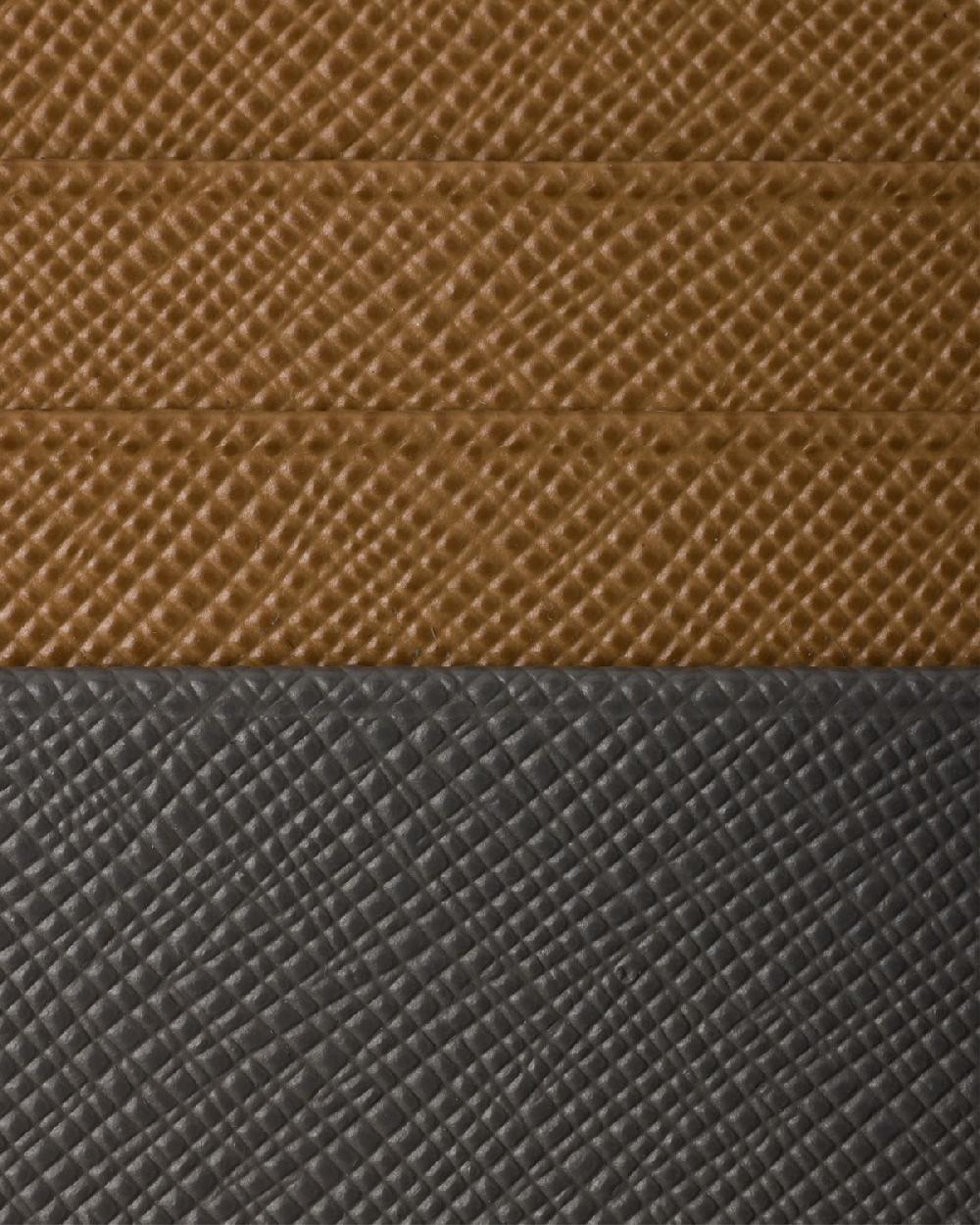 Prada Tarjetero de piel Saffiano