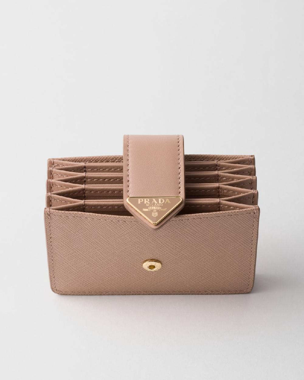 Prada Tarjetero de piel y Saffiano