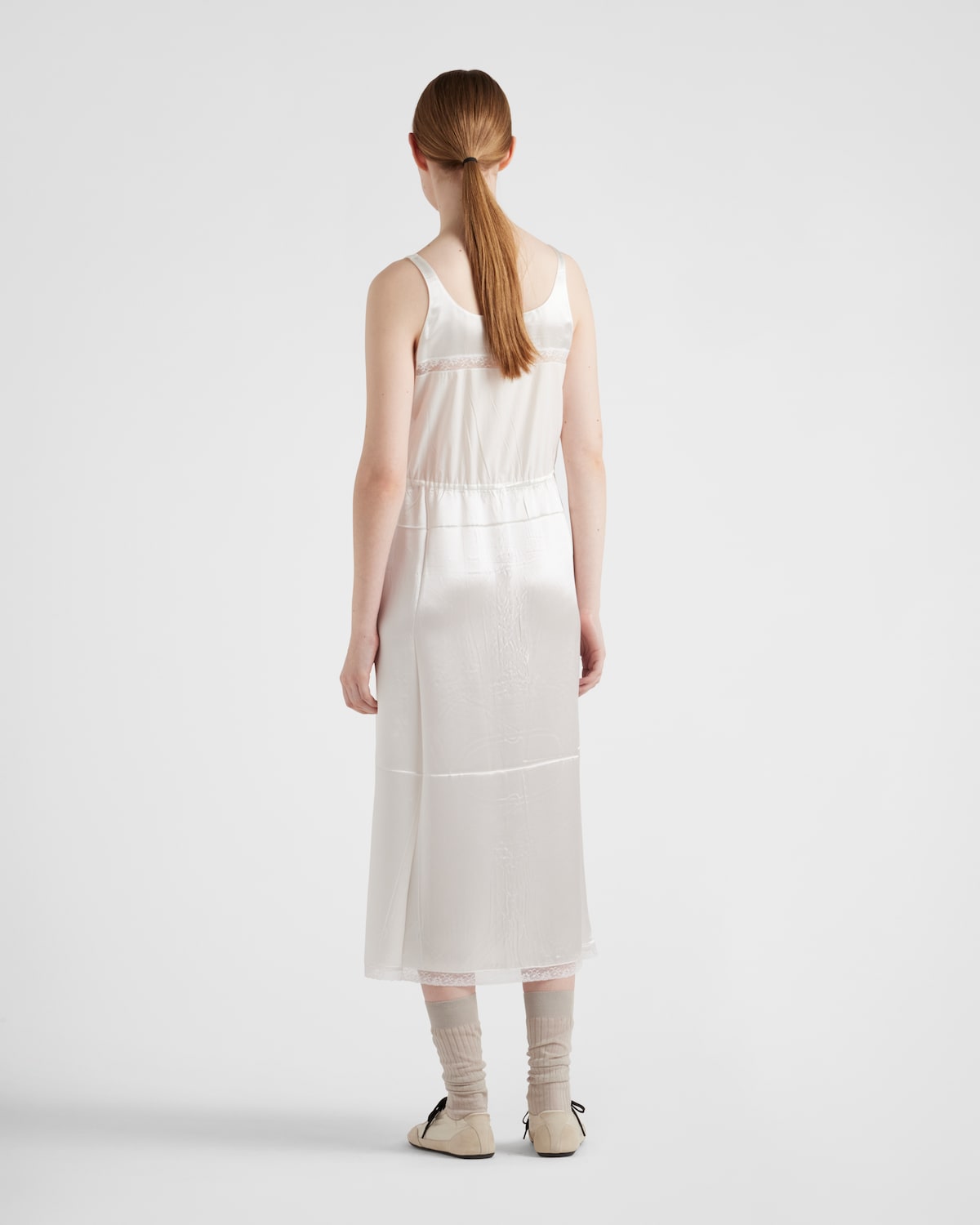 Prada Vestido De Batista Envejecida Bordada