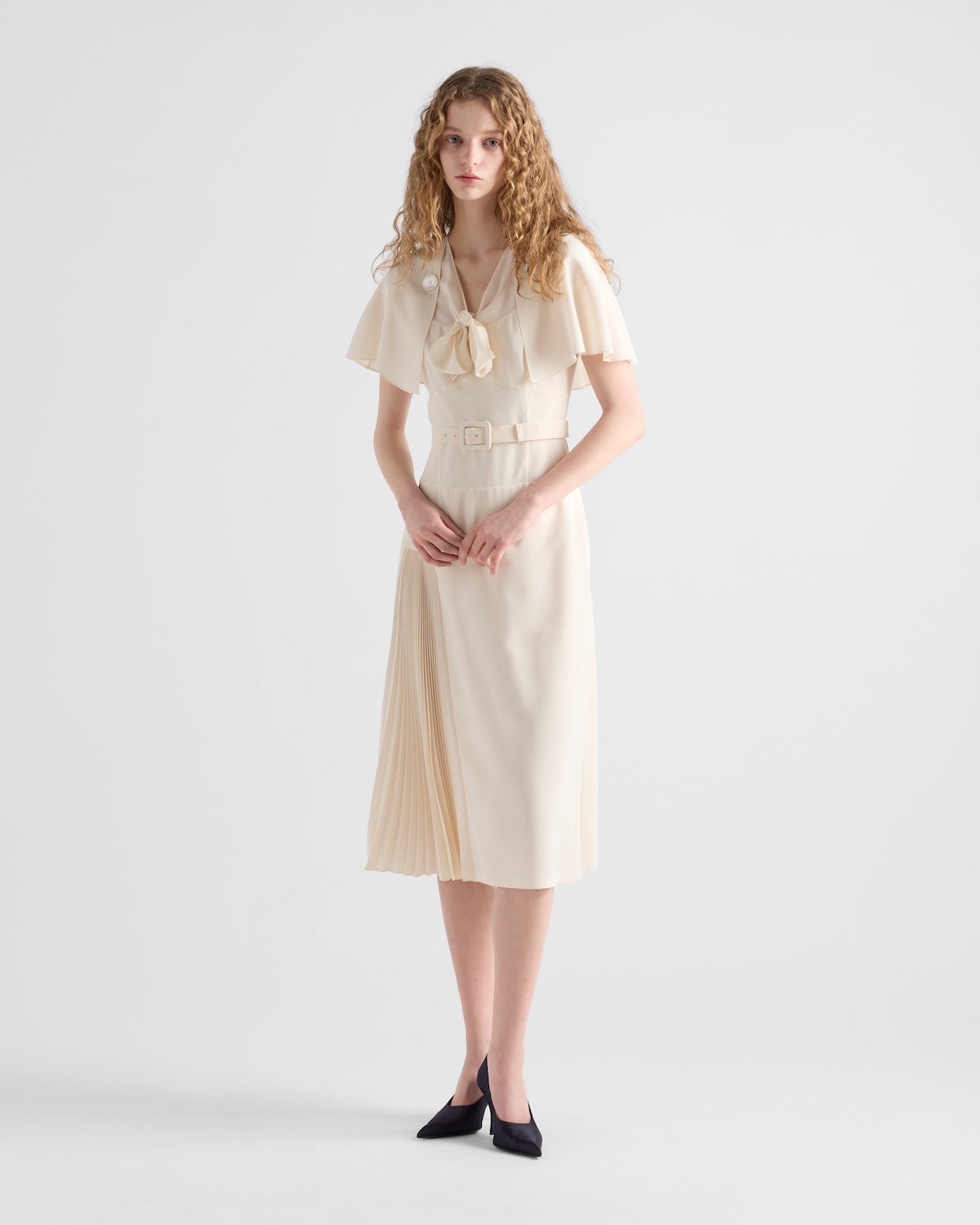 Prada Vestido plisado de crepé