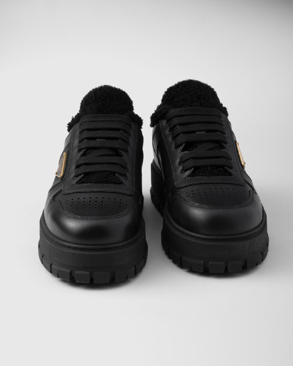 Prada Zapatillas Con Cordones De Piel