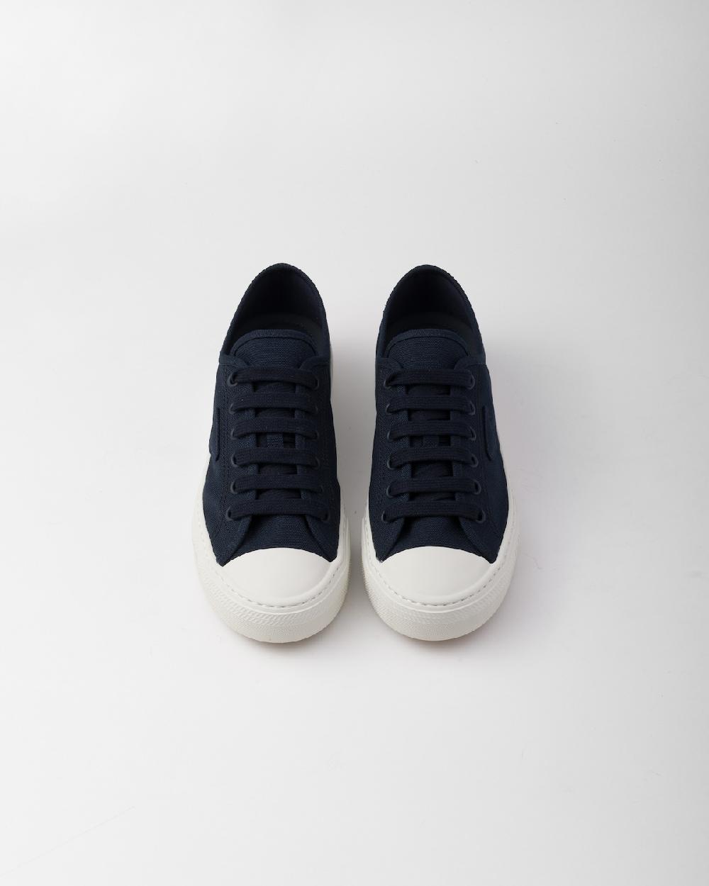 Prada Zapatillas De Cáñamo