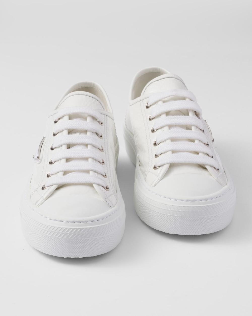 Prada Zapatillas De Charol Naplak