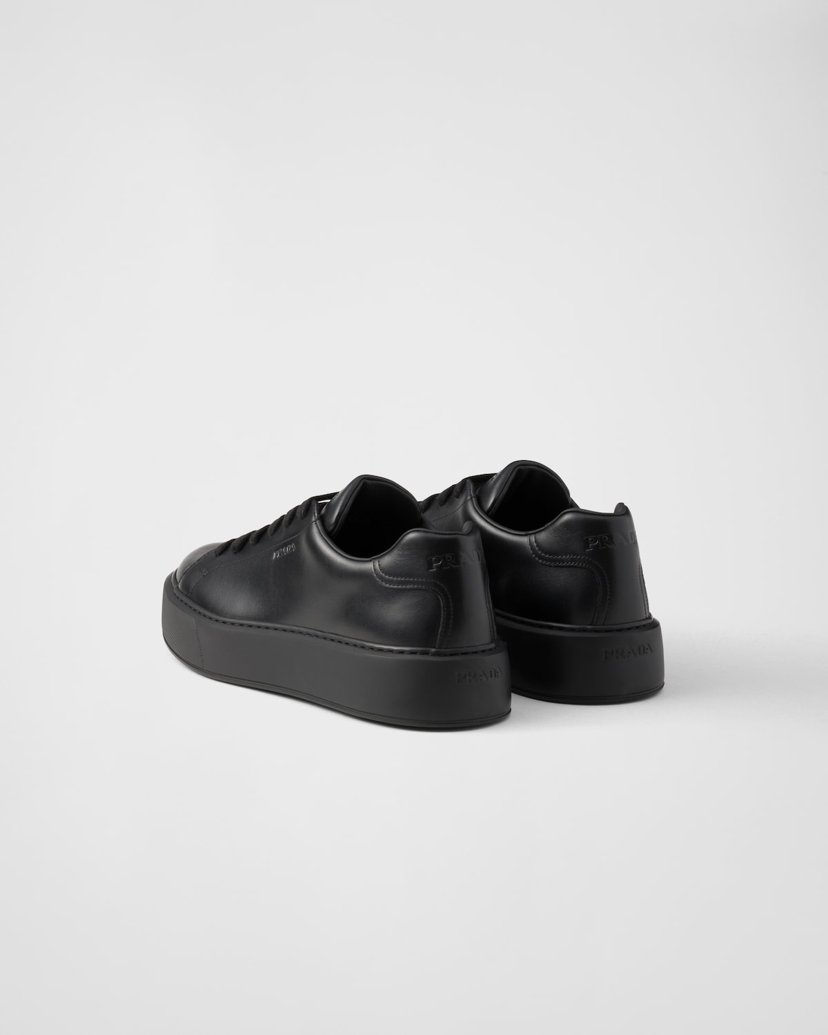 Prada Zapatillas De Piel