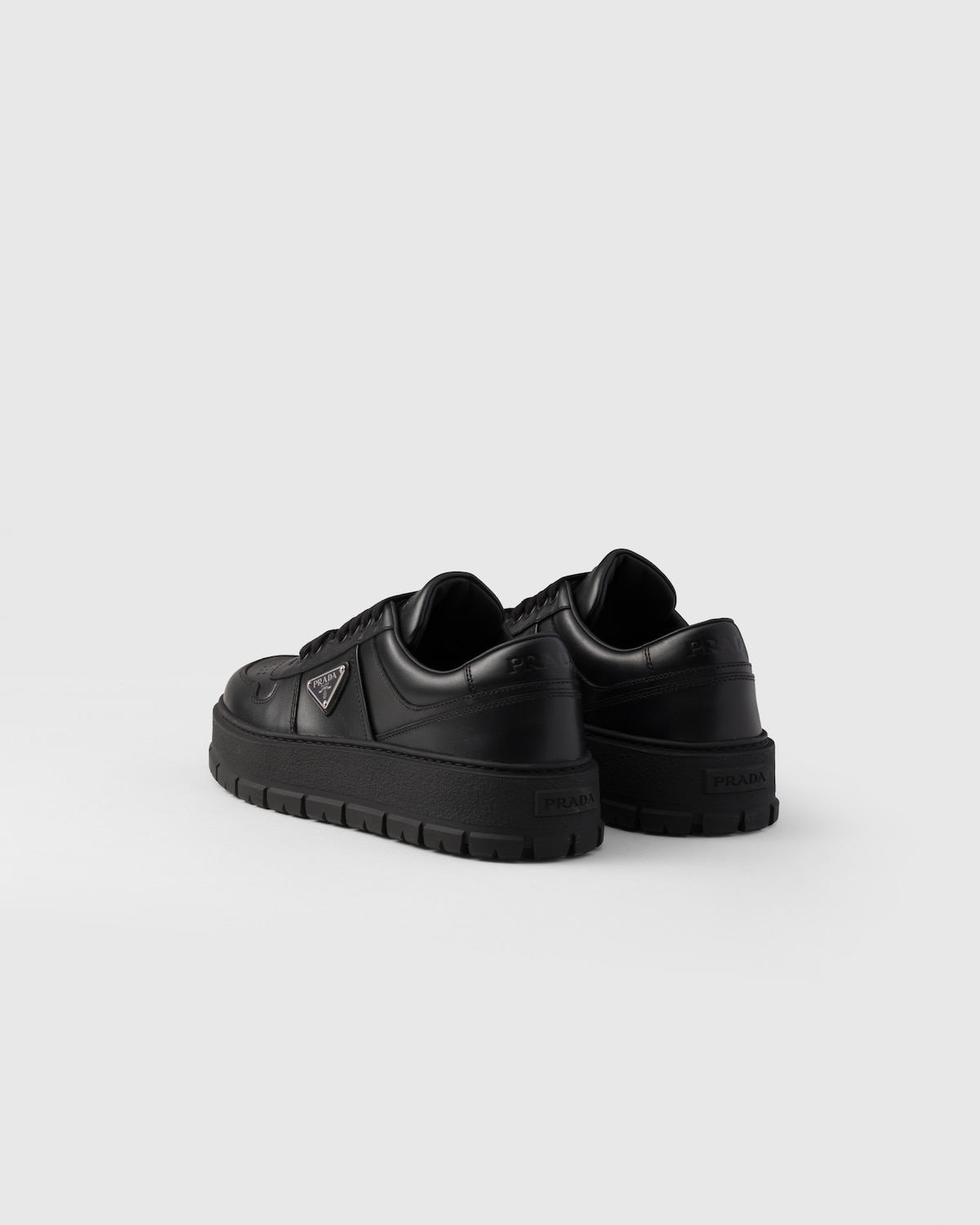 Prada Zapatillas De Piel