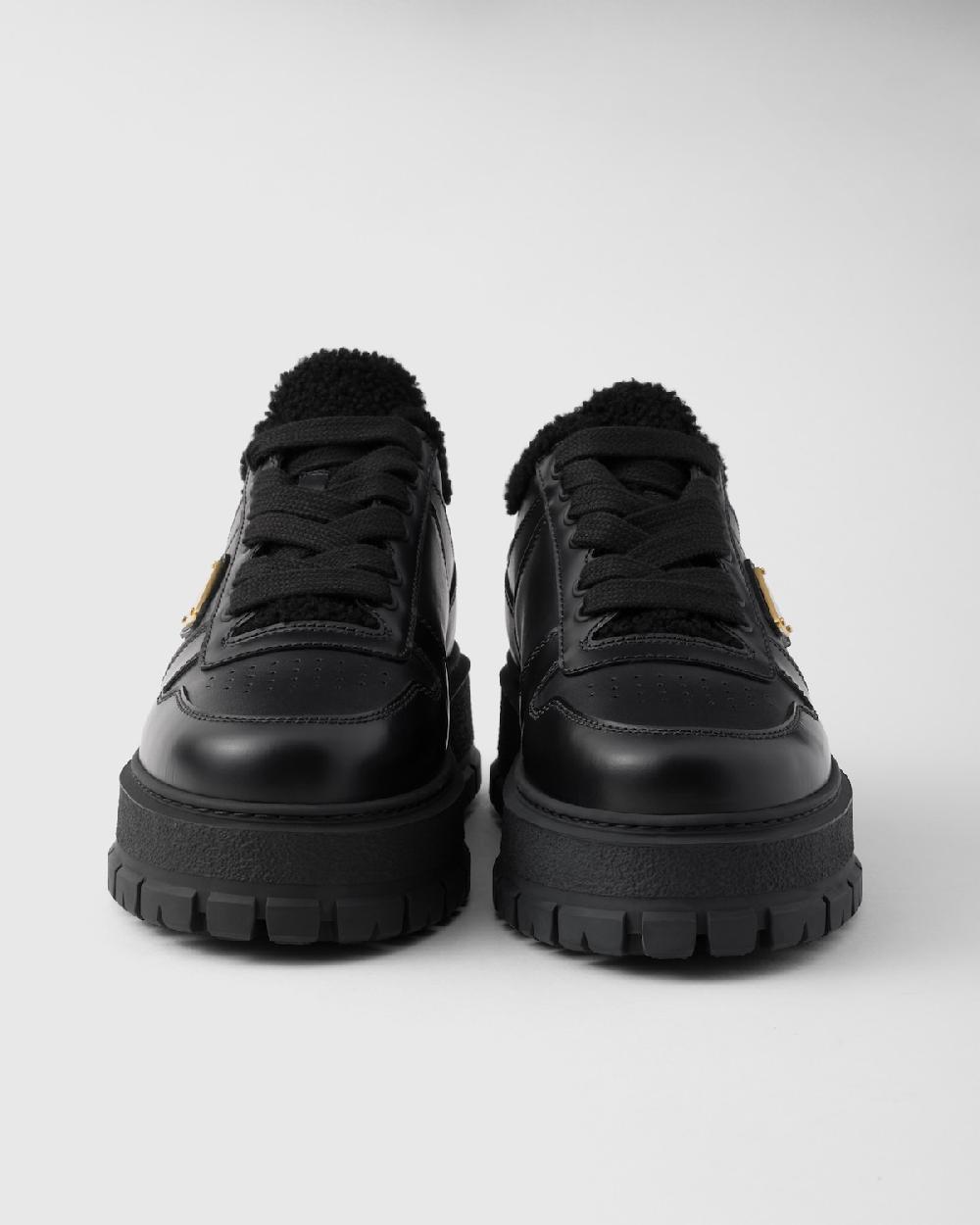 Prada Zapatillas De Piel